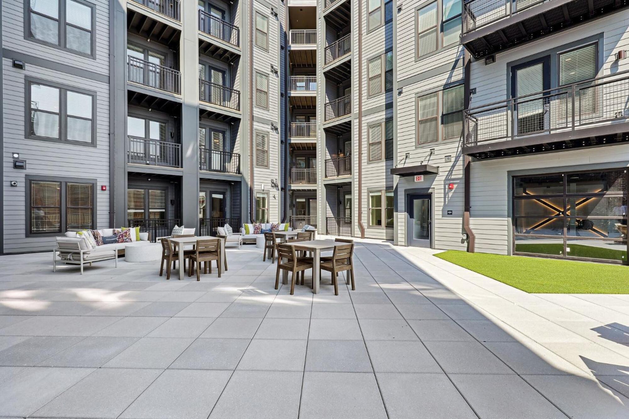Luxury Furnished Apartments By Hyatus At The Navigator ริชมอนด์ ภายนอก รูปภาพ